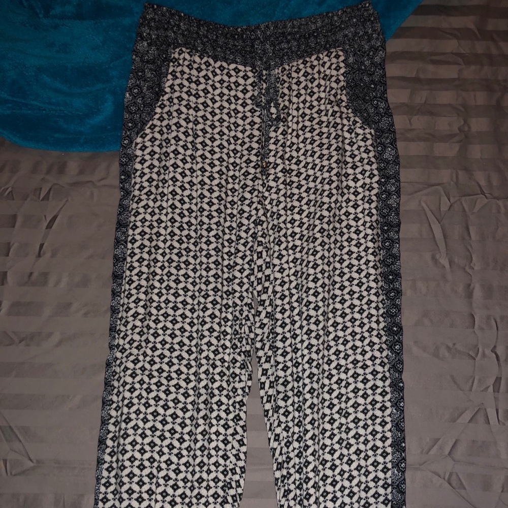 Flowy pants